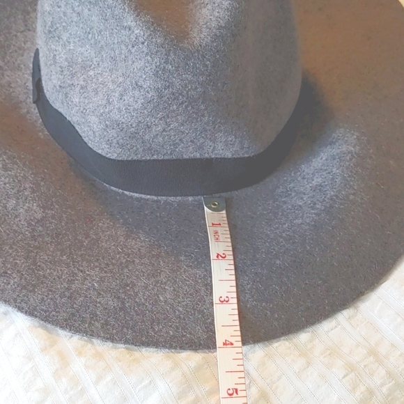 🍁NWOT LE CHATEAU FLOPPY WOOL HAT - Picture 8 of 9